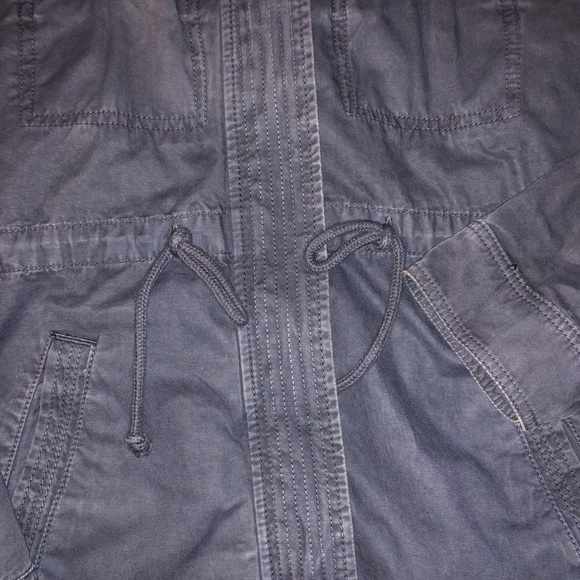 AE Utility Jacket - Picture 2 of 4